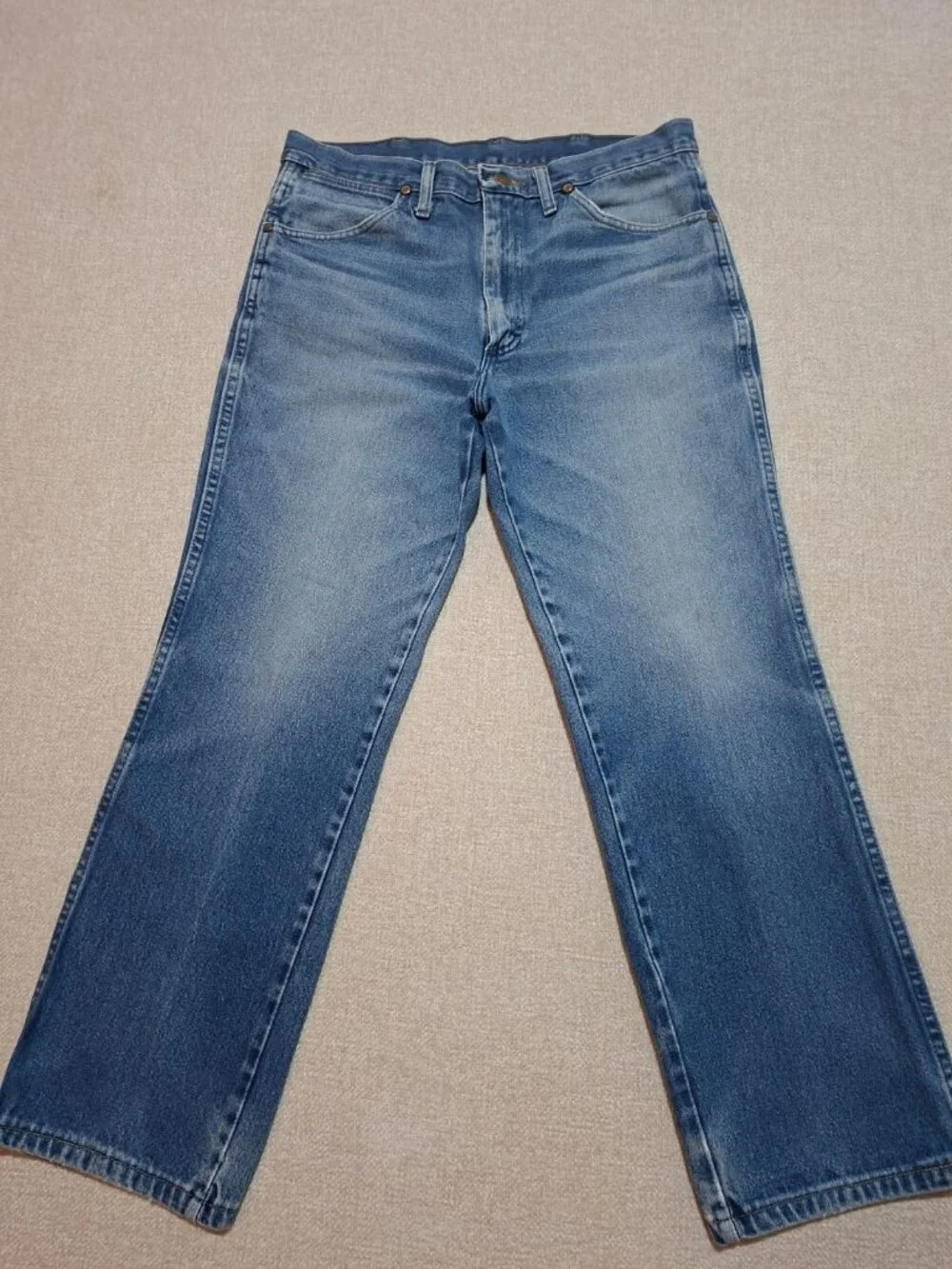 Wrangler Men's Blue Straight Leg Jeans Size 33x28 USA Made